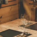 Refuge De Frience ホテル グリオン